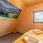 Apartamenty Siuster - Ania Z Pieknym Widokiem Na Gory I Malgosia Na Parterze - Swietna Lokalizacja, Niedaleko Term Bukovina! Appartement *