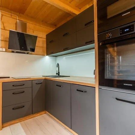 Appartement Apartamenty Siuster - Ania Z Pieknym Widokiem Na Gory I Malgosia Na Parterze - Swietna Lokalizacja, Niedaleko Term Bukovina! Bukowina Tatrzańska